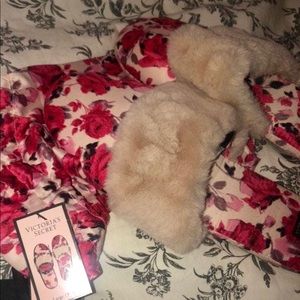 Victoria secret slippers